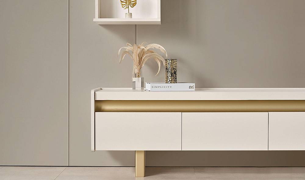 Hennes Tv nitesi