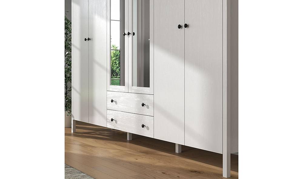 Esli Gardrop - 6 Kap�l�