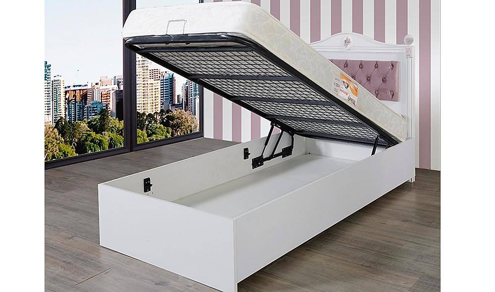 White Romantic Karyola ve Balk