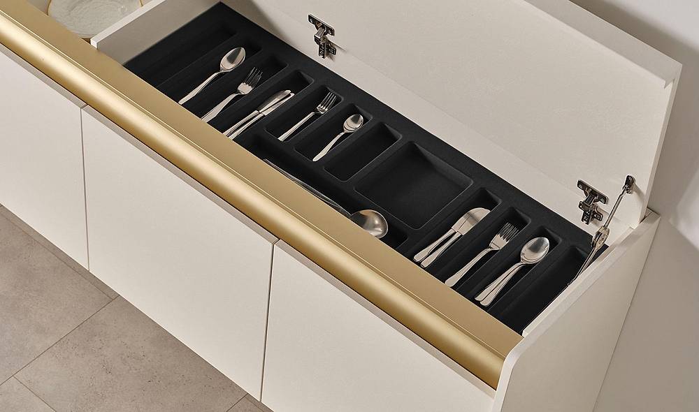 Hennes D���n Paketi