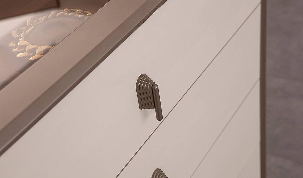 Lacy Bazal� Yatak Odas�