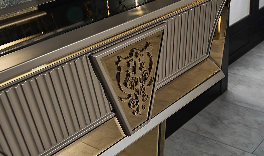 Minola Luxury Aynal Dresuar