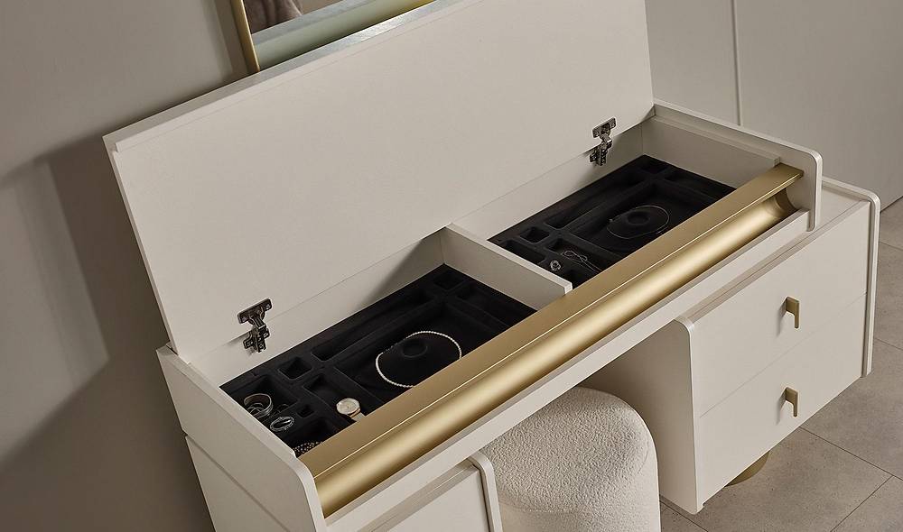 Hennes D���n Paketi