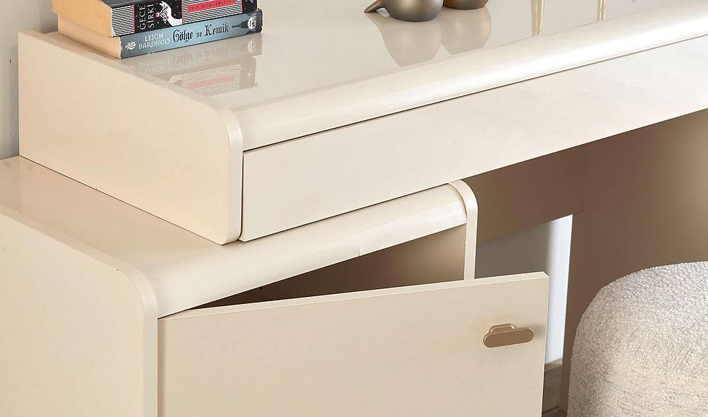 Astor Bazal� Yatak Odas�