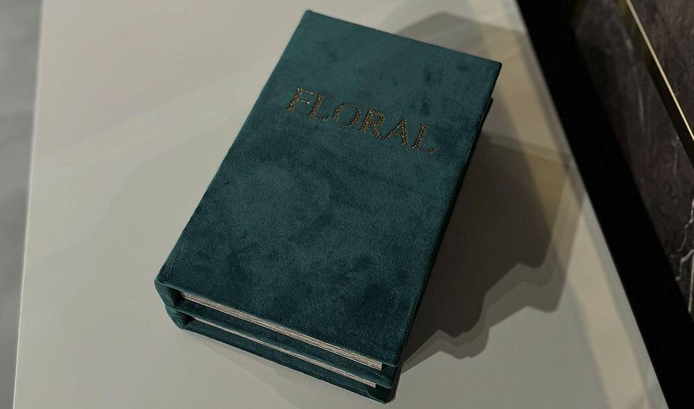 Floral Gardens Kitap Kutusu - 1 Adet