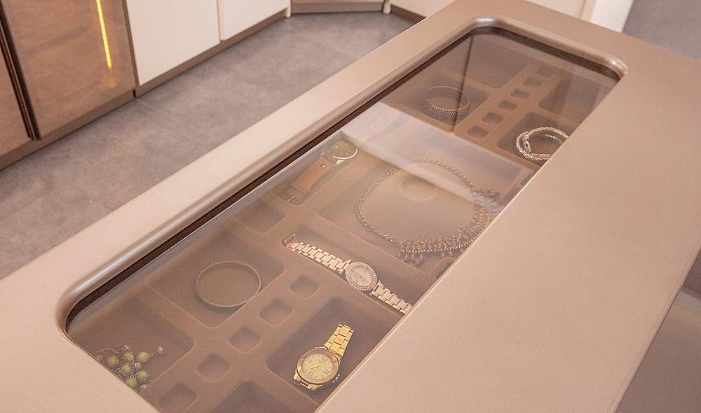 Lacy Bazal� Yatak Odas�