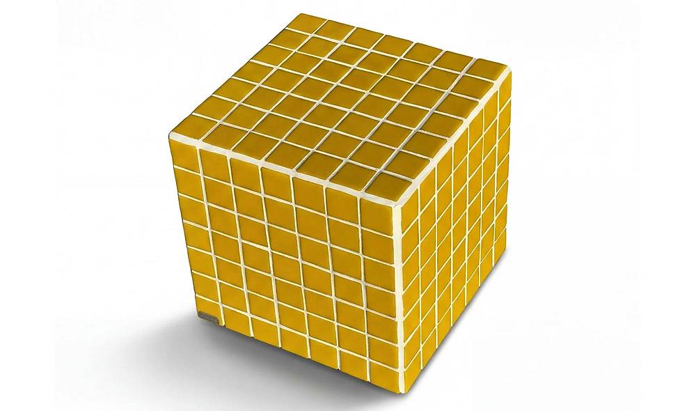 Box Yan Sehpa
