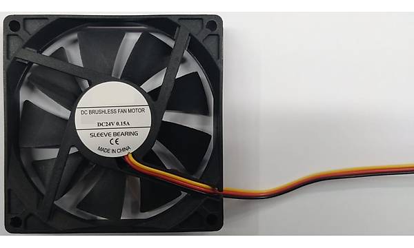 80x80x15 mm 24 Volt 0.15 Amper 3 Pin Fan