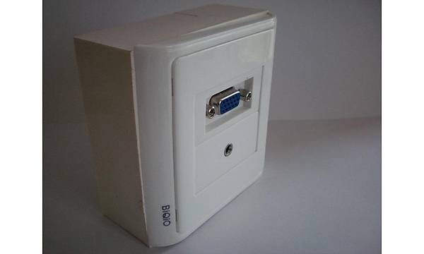 VGA+Audio S�va �st� Duvar Prizi
