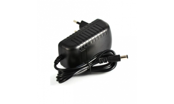 Gitar Pedal� Adapt�r� 9 Volt
