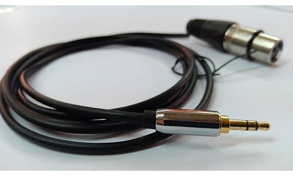 3.5 mm Stereo to XLR Di�i Kablo 1.5 Metre