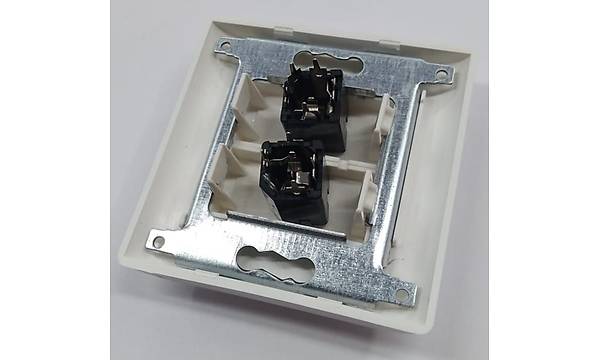 �kili 6.3 mm Di�i S�va Alt� Duvar Prizi