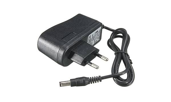 9 Volt Roland Elektrikli Bateri Adapt�r�
