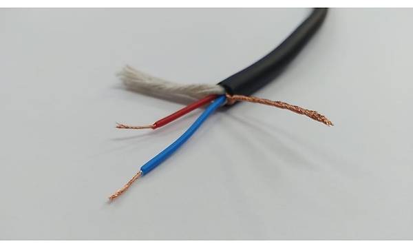 Profesyonel Stereo Mikrofon Kablosu