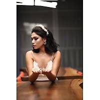 PROFESYONEL MAKYAJ UYGULAMASI