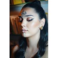 PROFESYONEL MAKYAJ UYGULAMASI