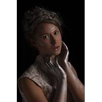 PROFESYONEL MAKYAJ UYGULAMASI