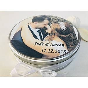 B�y�k Boy Resim Bask�l� Metal Kutu Ni�an �ikolatas� - 100 Adet �ikolata 300 gr Draje