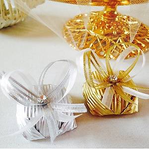 Tek Ta� Ni�an �ikolatas�