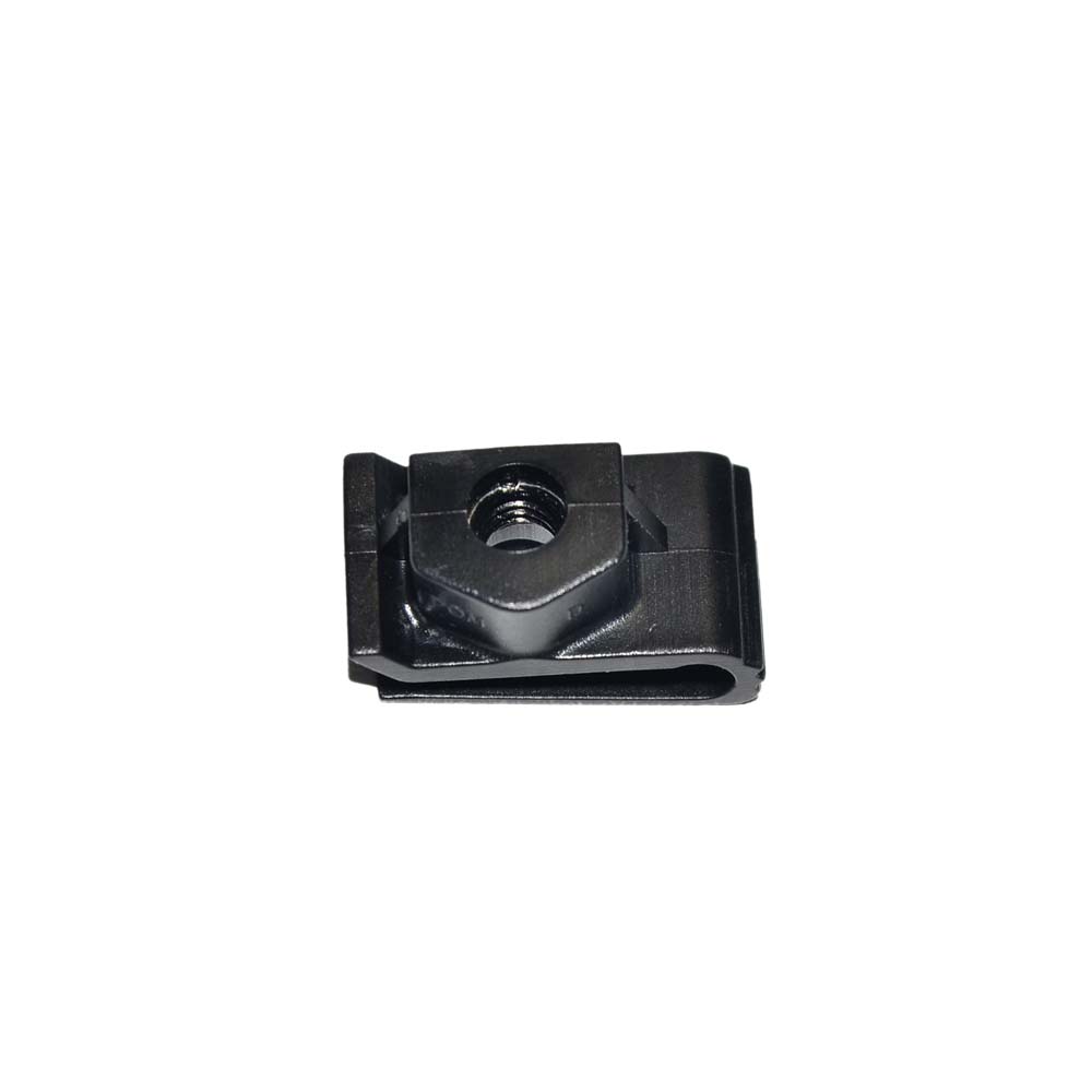 Klips Tampon Maşa Somunu M5 9600A-0241 01241-01051 Nissan Rogue X-triail infinity 10 Adet