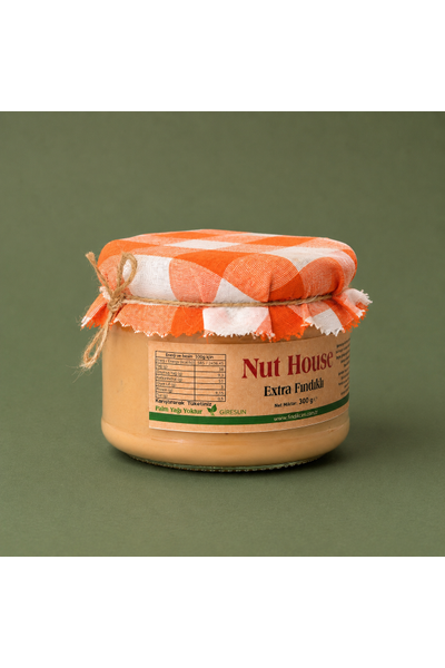 NUT HOUSE - 300 Gr.