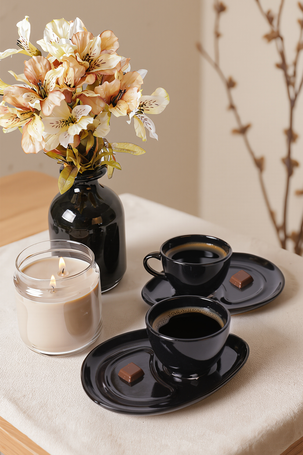 black-drop-coffee-serving-set-4-pieces-2-pers
