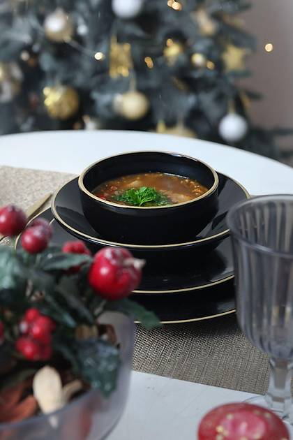 Ege Siyah Gold Yemek Takm 24 Para 6 Kiilik