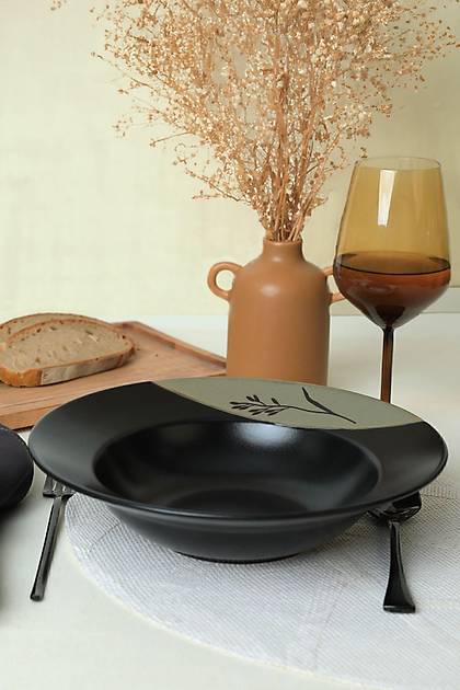 Keraart Trace Of Black Delta Makarna Taba 26 Cm 21487