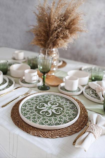 Timeless Green Stackable Yemek / Kahvalt Takm 20 Para 4 Kiilik 21974-75