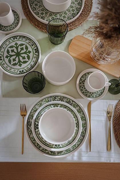 Timeless Green Stackable Yemek / Kahvalt Takm 20 Para 4 Kiilik 21974-75