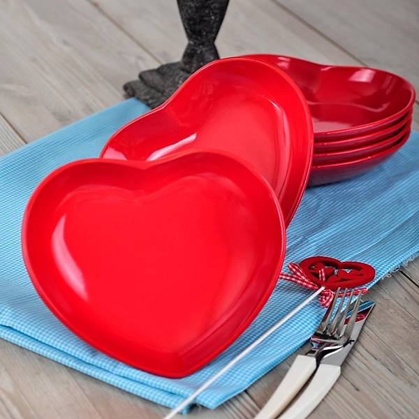 Kırmızı Kalp Yemek Tabağı 20 Cm 6 Adet