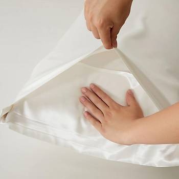 Zarf Tipi (Envelope) Krk Beyaz pek Yastk Klf Premium 22MM