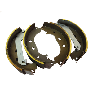 Connect Arka Fren Balata Tak�m� (Ta�lanm�� Kampanalar ��in - 1 mm. Kal�n Tip) 2002-2012 | �THAL