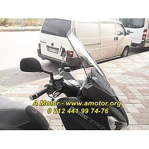 14-15 YAMAHA XMAX MOMO DESIGN UZUN CAM A�IK F�ME ZEUS 60CM 4MM, �N CAM S�PERL�K