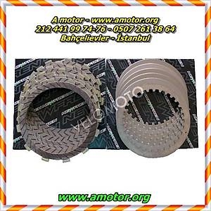 436-116 kawasaki er-5 balata debriyaj  sacl� set 1 SET  =  7 BALATA + 6 BALATA SACI  Newfren �r�nleri en �st kalitededir ve sadece yetkili sat�c�lar�m�z ya da bayilerimizden alman�z� �neririz. NEWFREN DEB.BAL.SA�.SET� KLE/EN/GPZ500/ZZR600 *** yedek par�as