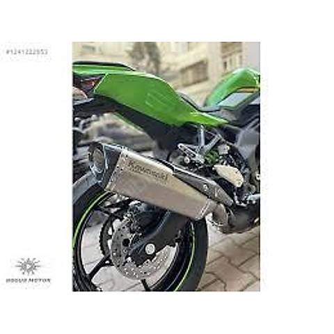Kawasaki ZX4RR ZX4R Series 2025 Akrapoviç Slip-On Egzoz PNR