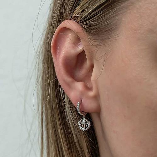 G�m�� Sallant�l� G�z Kad�n K�pe