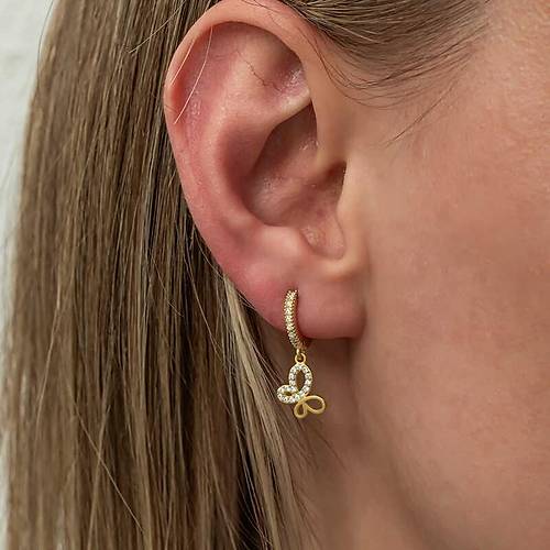 G�m�� Sallant�l� Gold Kelebek Kad�n K�pe