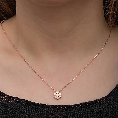 G�m�� Rose Minimal Kar Tanesi Kad�n Kolye