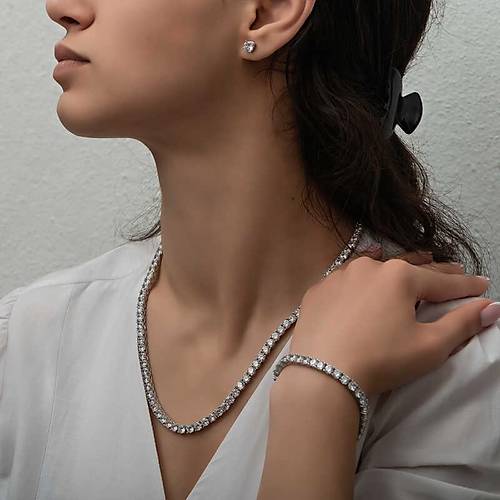 G�m�� 5 mm Beyaz Ta�l� Su Yolu Kad�n Set