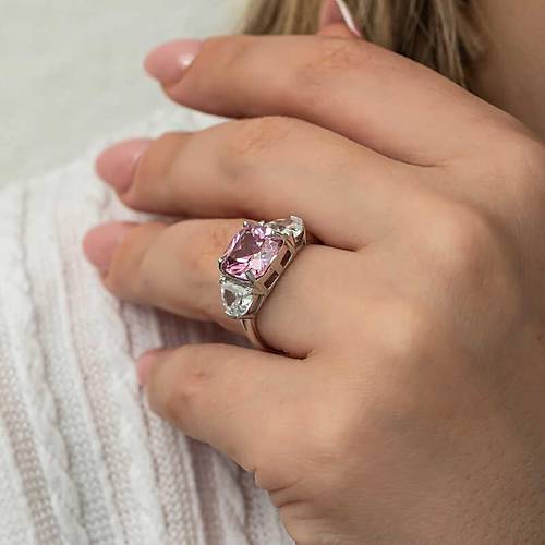 G�m�� Pembe Zirkon Ta�l� Kad�n Y�z�k