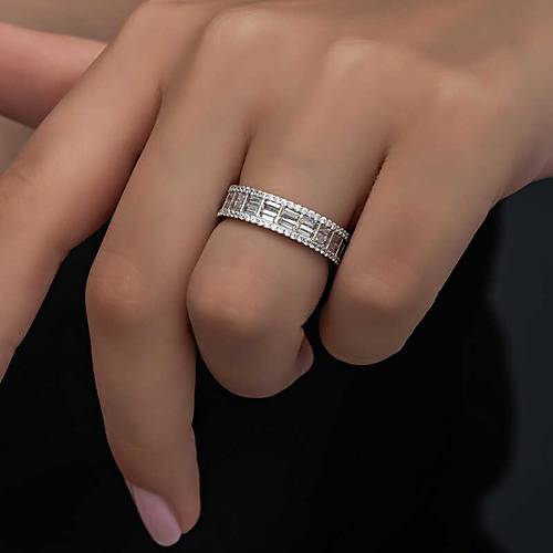 G�m�� S�ral� Baget Ta�l� Kad�n Y�z�k