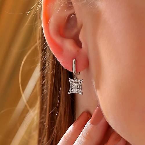 G�m�� Kare Zirkon Ta�l� Kad�n K�pe