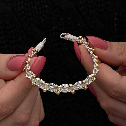 G�m�� Kazaziye �rg� Bileklik