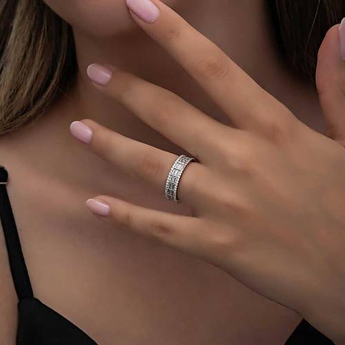 G�m�� S�ral� Baget Ta�l� Kad�n Y�z�k