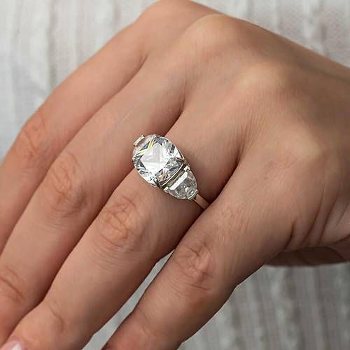 G�m�� Beyaz Zirkon Ta�l� Kad�n Y�z�k