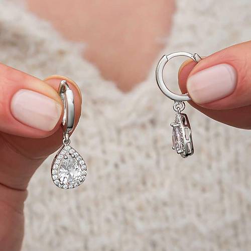 G�m�� Beyaz Zirkon Ta�l� Damla Kad�n K�pe