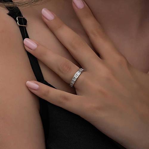 G�m�� S�ral� Baget Ta�l� Kad�n Y�z�k