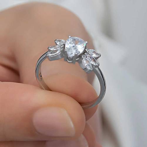 G�m�� Damla Zirkon Ta�l� Kad�n Y�z�k