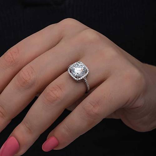 G�m�� Kare Mont�r Tek Ta� Kad�n Y�z�k